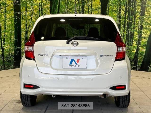 Nissan NOTE 2018-09 279867-15