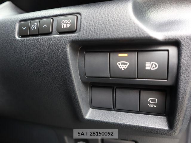 Lexus IS 2023-01 388152-19