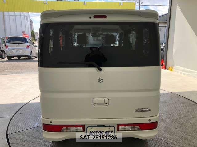 Suzuki EVERY WAGON 2017-06 220407-9