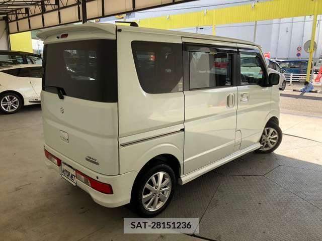 Suzuki EVERY WAGON 2017-06 220407-8