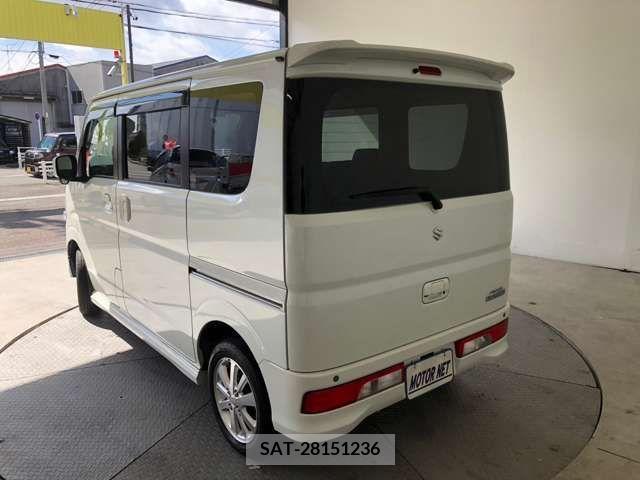 Suzuki EVERY WAGON 2017-06 220407-10