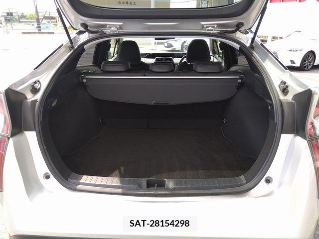 Toyota PRIUS 2016-02 322272-18