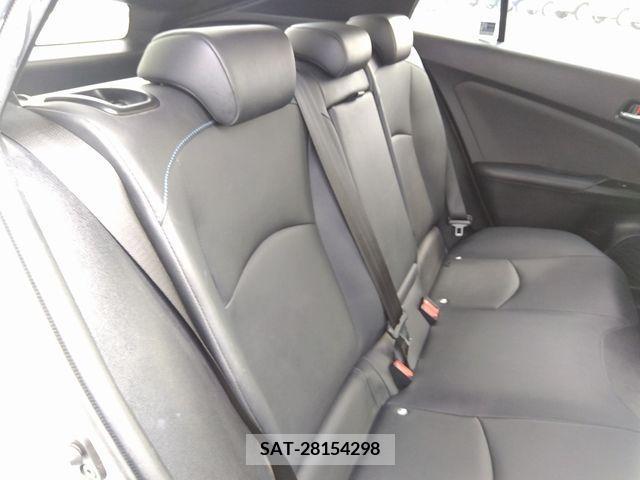 Toyota PRIUS 2016-02 322272-17