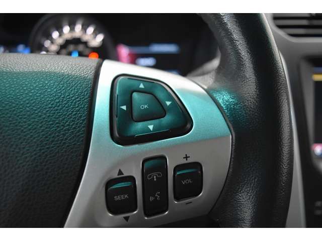 Ford EXPLORER 2012-05 23570-9