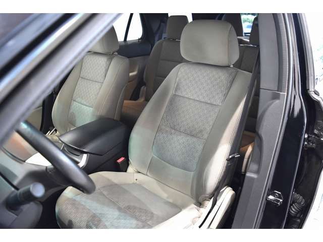 Ford EXPLORER 2012-05 23570-13