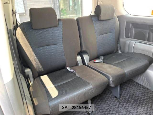 Toyota VOXY 2009-11 394999-9