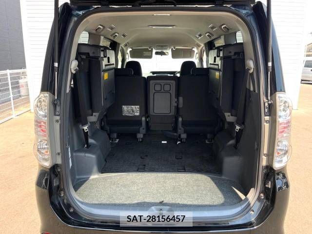 Toyota VOXY 2009-11 394999-10