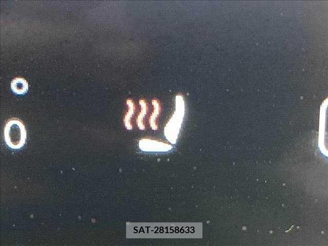 Tesla MODEL X 2017-12 332968-10