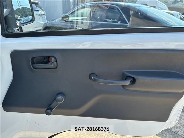Nissan CLIPPER 2016-07 365504-15