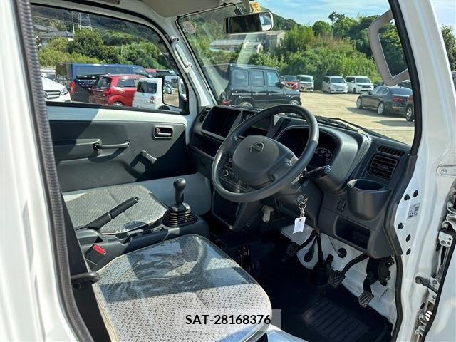 Nissan CLIPPER 2016-07 365504-13