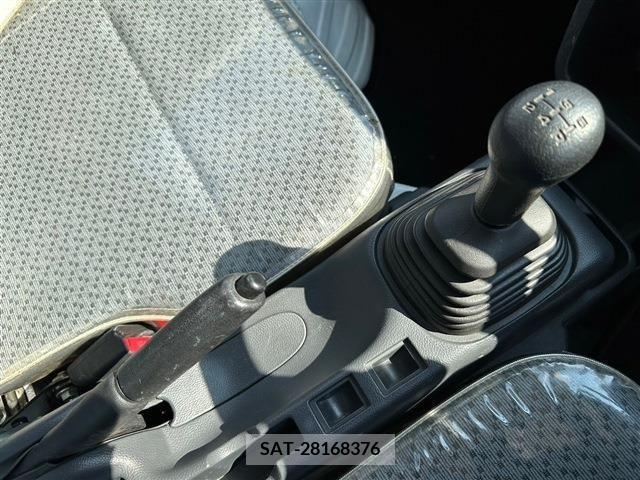 Nissan CLIPPER 2016-07 365504-25