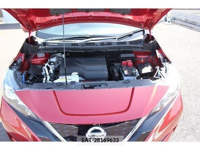Nissan LEAF 2018-01 245848-18