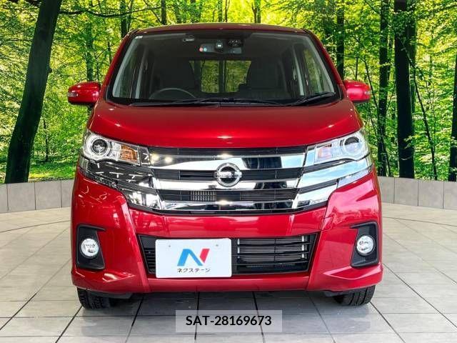 Nissan DAYZ 2017-05 353405-14