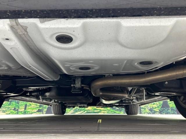 Toyota ALPHARD 2021-03 26968-19
