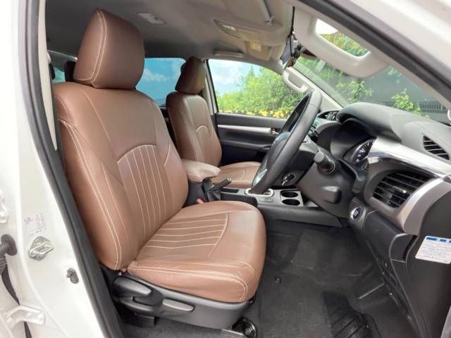 Toyota HILUX 2021-06 187943-8