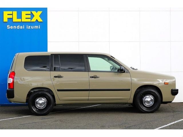 Toyota SUCCEED VAN 2017-03 193342-4