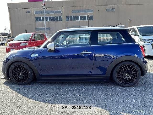 Bmw MINI 2014-12 211514-11