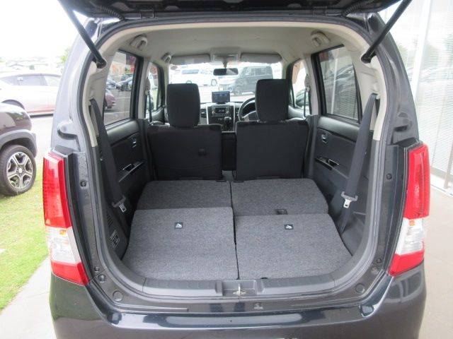 Suzuki WAGON R 2012-08 7368-8