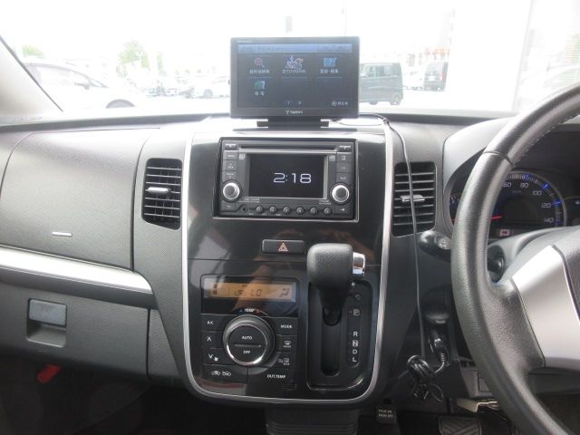 Suzuki WAGON R 2012-08 7368-11
