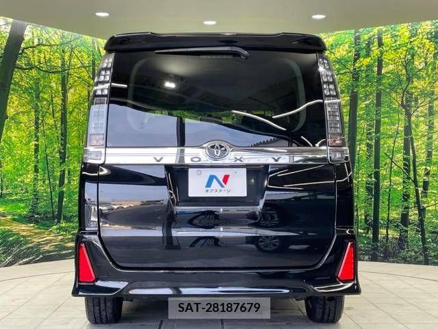 Toyota VOXY 2015-09 321448-15