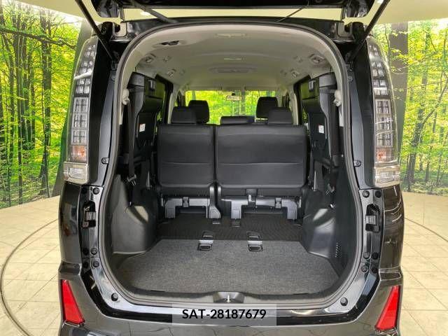 Toyota VOXY 2015-09 321448-11