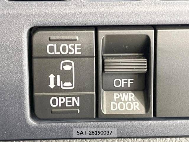 Toyota VOXY 2014-03 341769-4