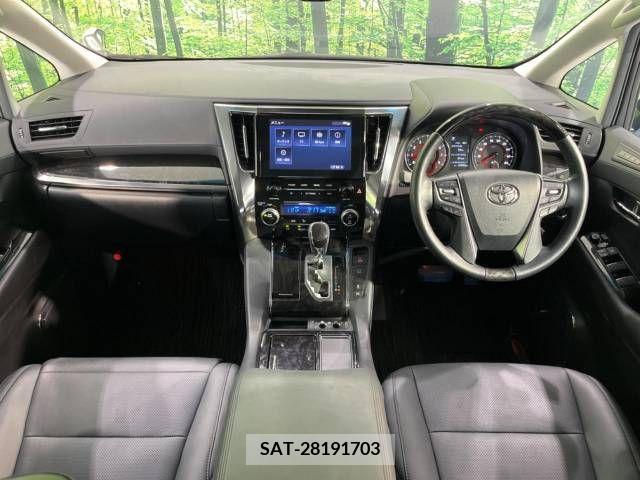 Toyota ALPHARD 2021-09 347907-1