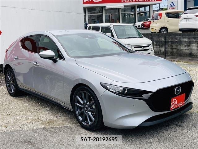 Mazda MAZDA3 2019-08 301038-15