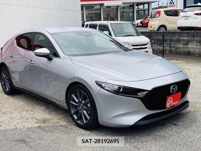 Mazda MAZDA3 2019-08 301038-14
