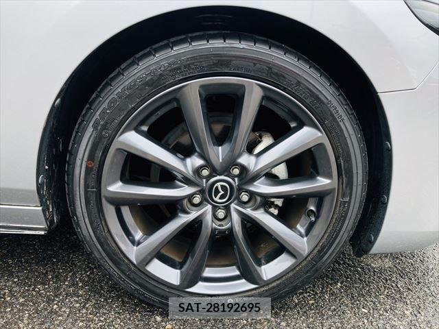 Mazda MAZDA3 2019-08 301038-12
