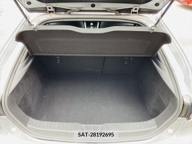 Mazda MAZDA3 2019-08 301038-9