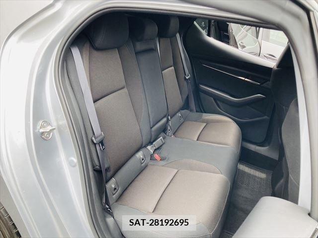 Mazda MAZDA3 2019-08 301038-8