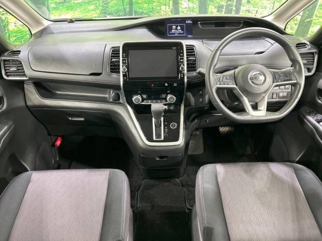 Nissan SERENA 2017-06 23338-1