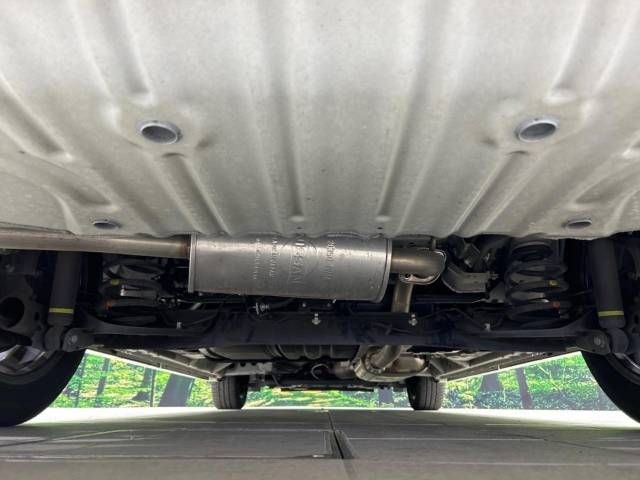 Nissan SERENA 2017-06 23338-19