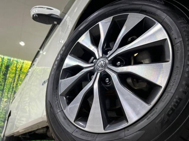 Nissan SERENA 2017-06 23338-15