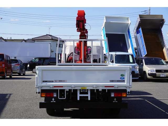 Mitsubishi CANTER 2023-04 13665-3