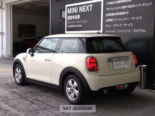 Bmw MINI 2019-06 376914-25