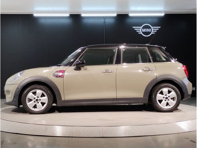 Bmw MINI 2019-02 190247-2