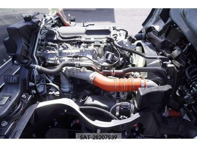 Mitsubishi CANTER 2023-04 263456-12