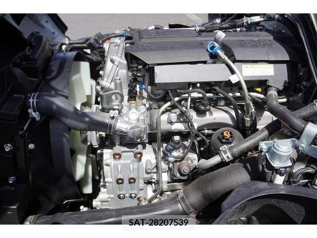 Mitsubishi CANTER 2023-04 263456-11