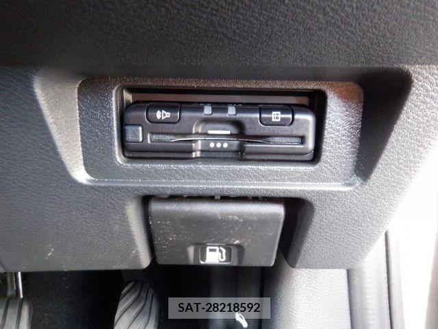 Nissan NOTE 2021-07 334756-24