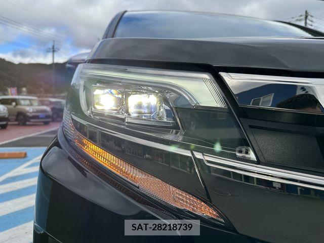Toyota NOAH 2021-02 211761-13