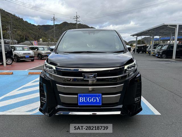 Toyota NOAH 2021-02 211761-1