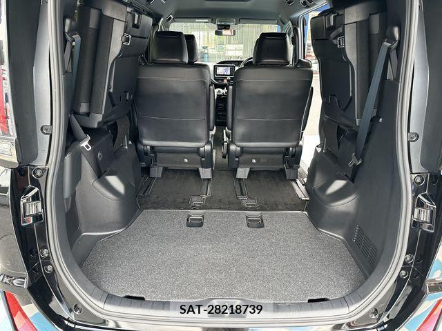 Toyota NOAH 2021-02 211761-16