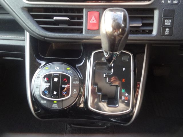Toyota ESQUIRE 2015-06 6163-14
