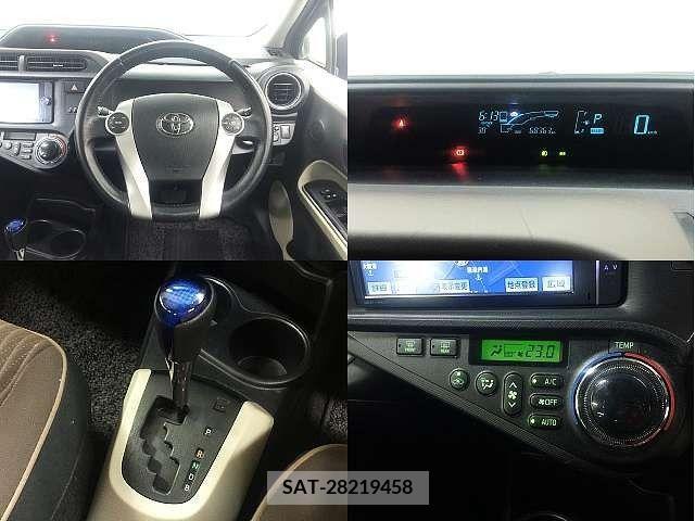 Toyota AQUA 2013-12 356197-5