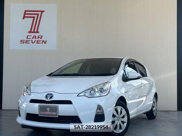 Toyota AQUA 2014-05 356143-0