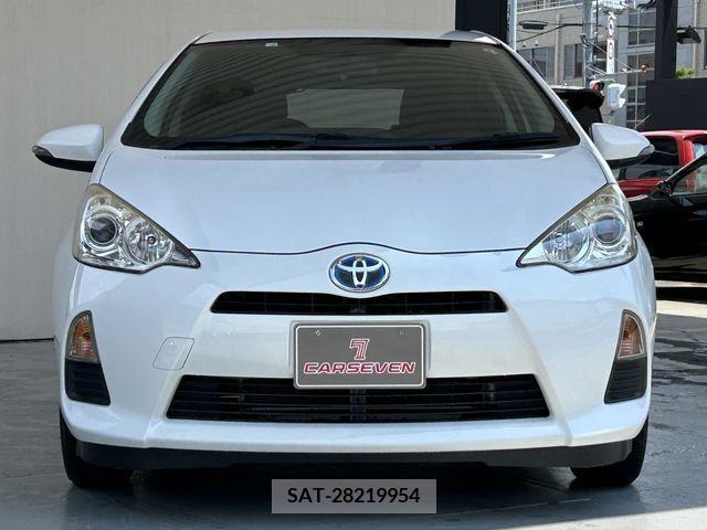 Toyota AQUA 2014-05 356143-1