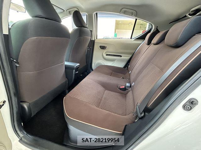 Toyota AQUA 2014-05 356143-12
