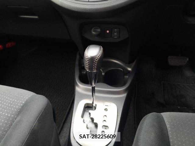Toyota VITZ 2015-06 352621-18